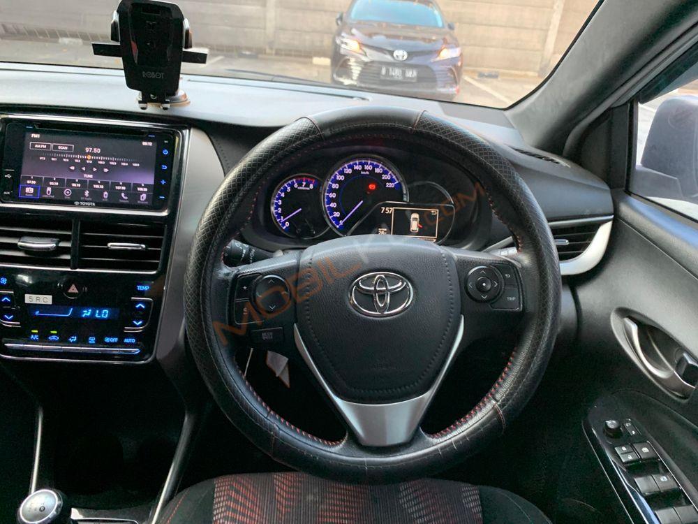 Mobil Toyota Yaris 2019