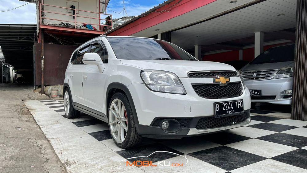 Mobil Chevrolet Orlando 2015