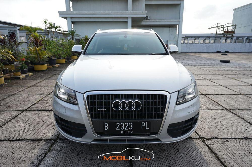 Mobil Audi Q5 2012