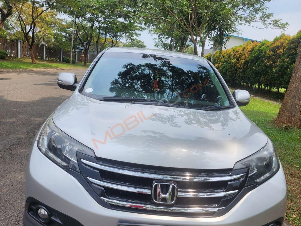 Mobil Honda CR-V 2014