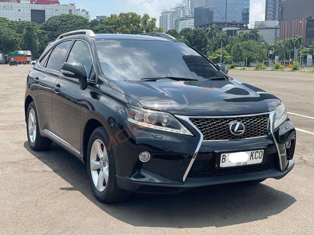 Mobil Lexus RX 2013