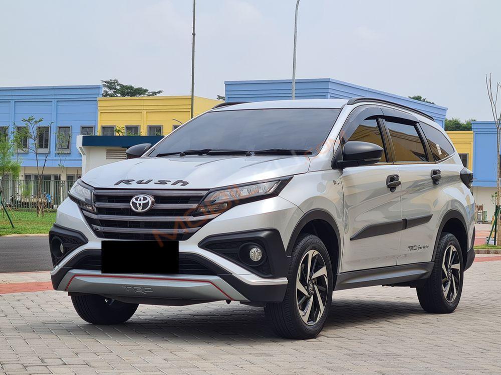 Mobil Toyota Rush 2019