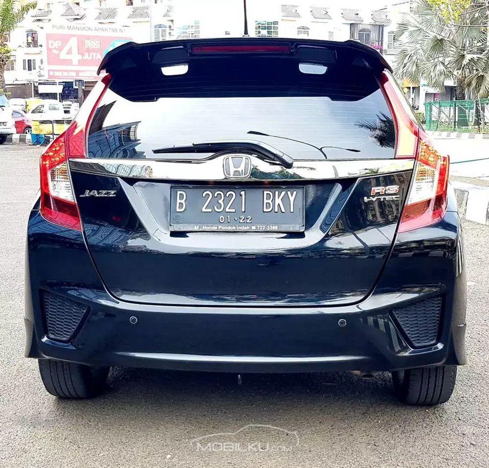 Mobil Honda Jazz 2016