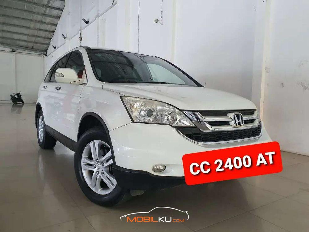 Mobil Honda CR-V 2011