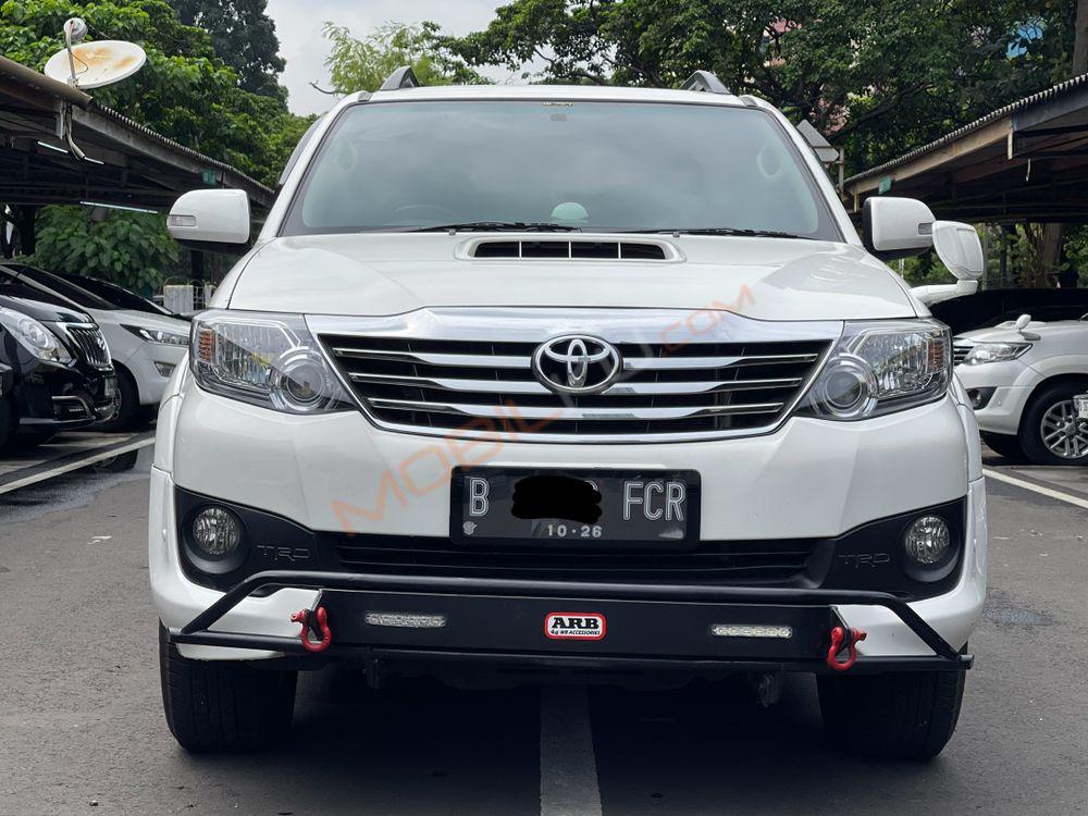 Mobil Toyota Fortuner 2012