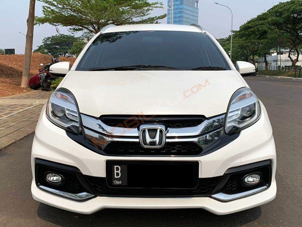 Mobil Honda Mobilio 2016