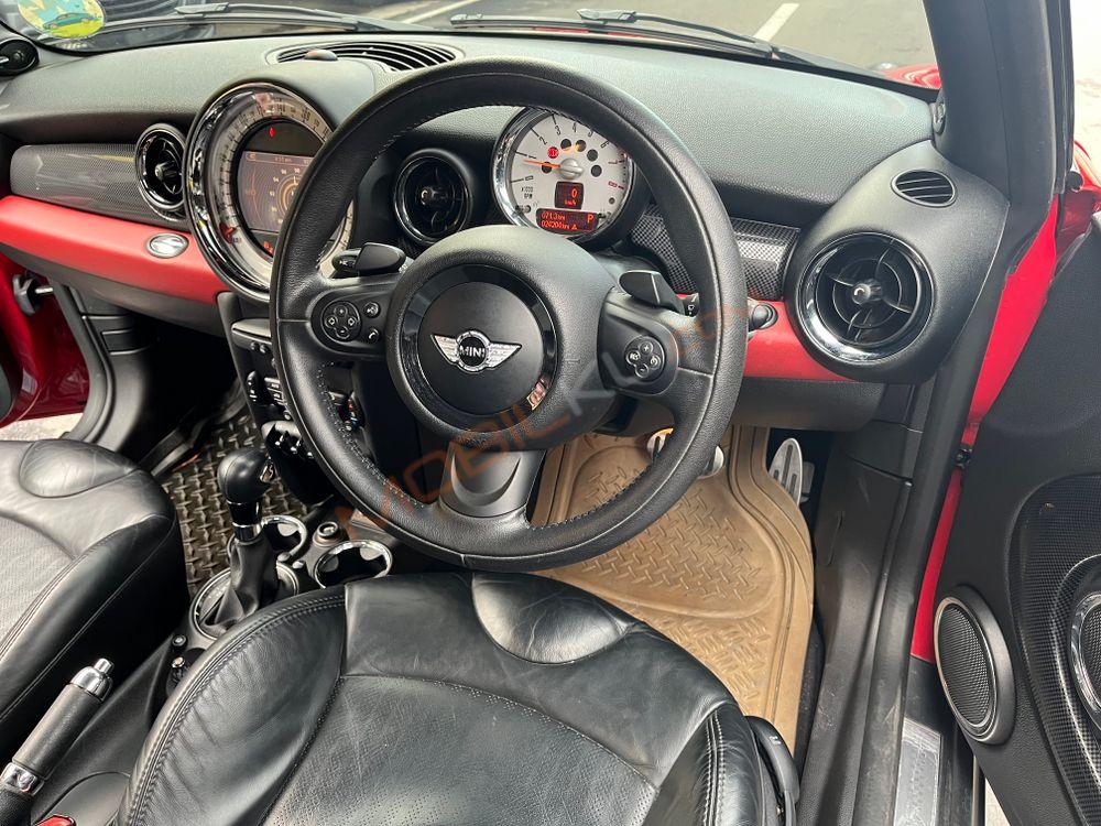 Mobil MINI 3-Door 2013