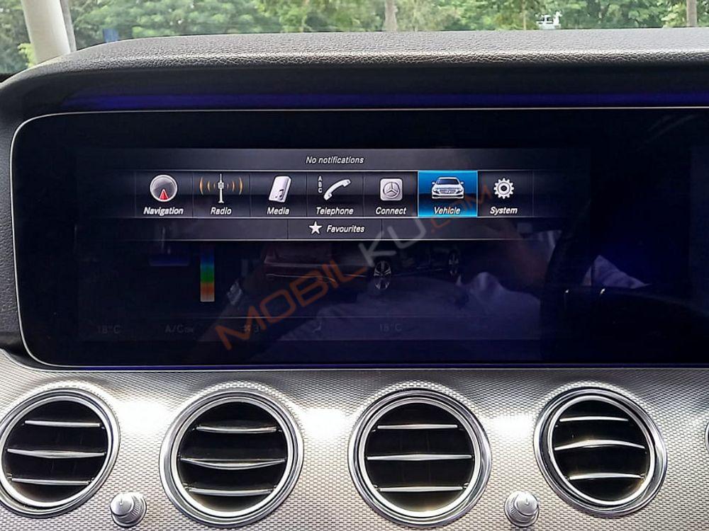 Mobil Mercedes-Benz E-Class 2017