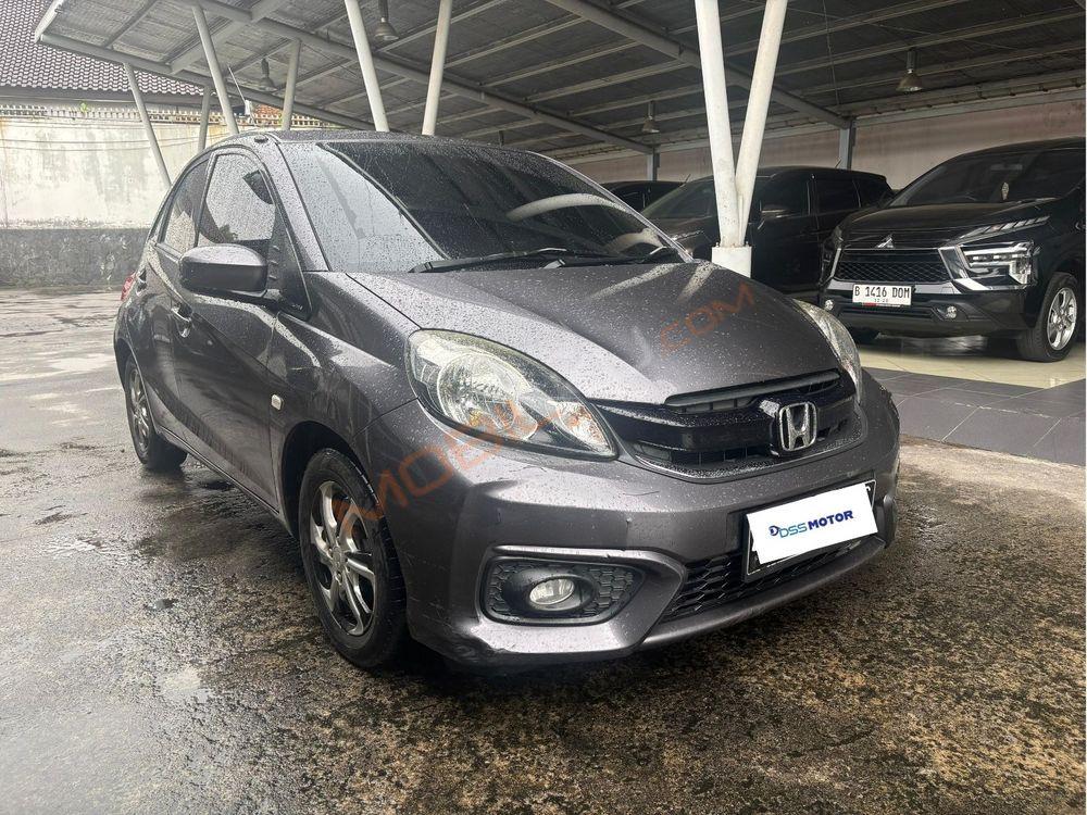 Mobil Honda Brio 2016