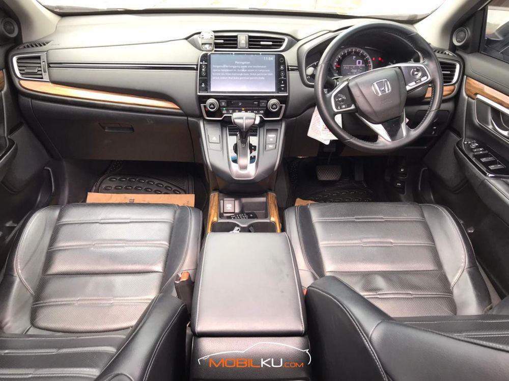 Mobil Honda CR-V 2017