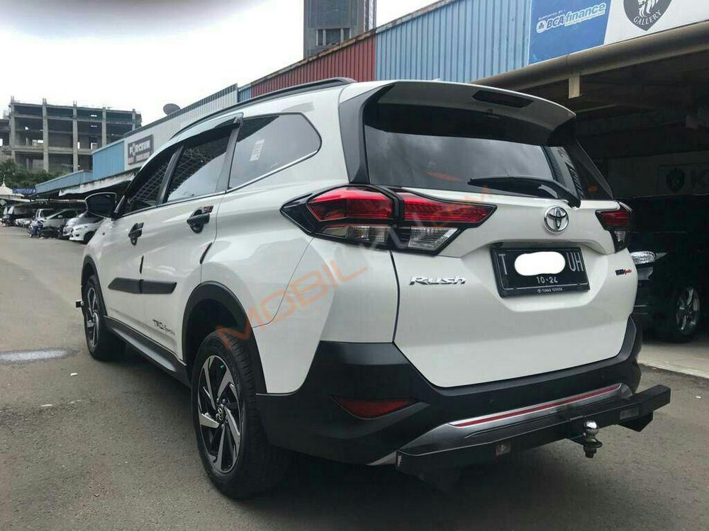 Mobil Toyota Rush 2019