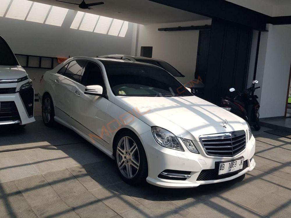 Mobil Mercedes-Benz E-Class 2013