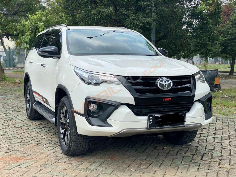 Mobil Toyota Fortuner 2019