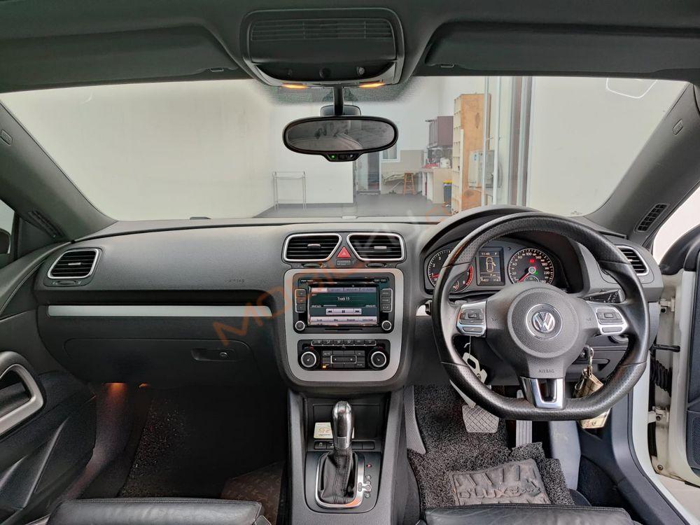 Mobil Volkswagen Scirocco 2011