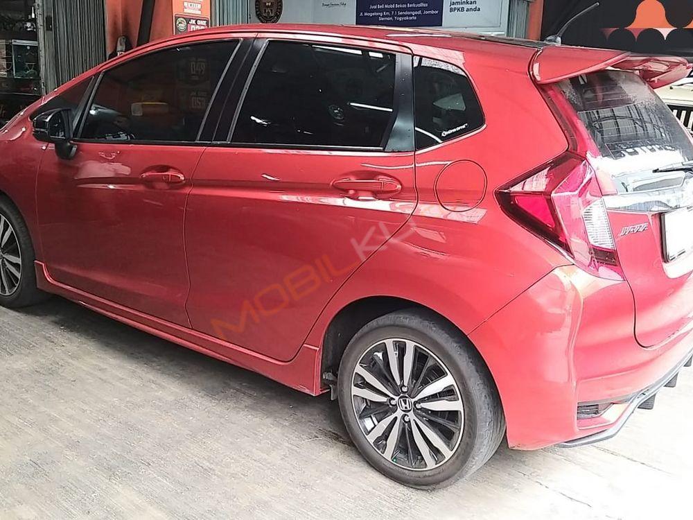 Mobil Honda Jazz 2019