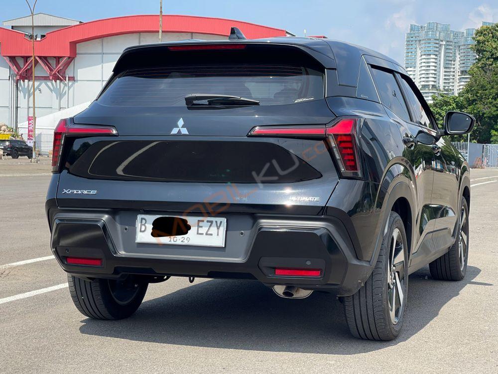 Mobil Mitsubishi Xforce 2024