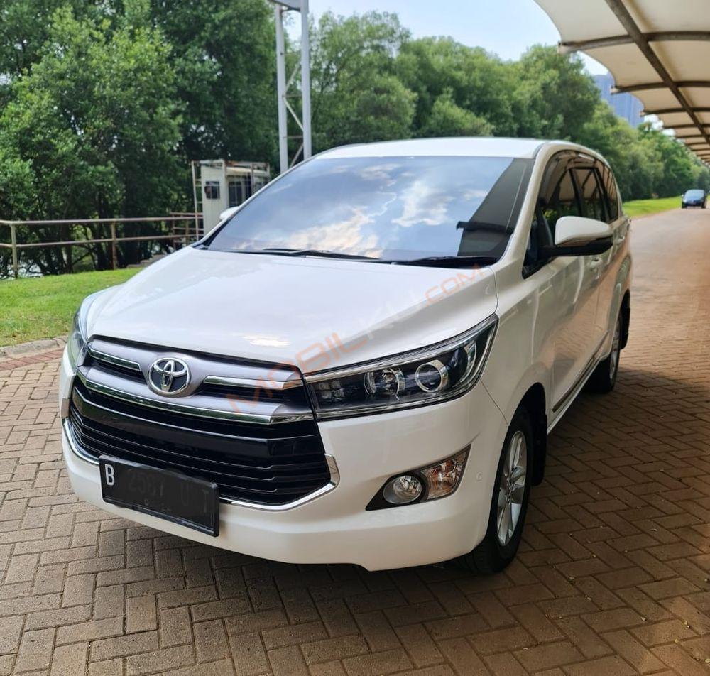 Mobil Toyota Kijang Innova 2019