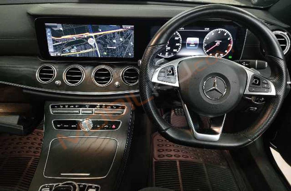 Mobil Mercedes-Benz E-Class 2018