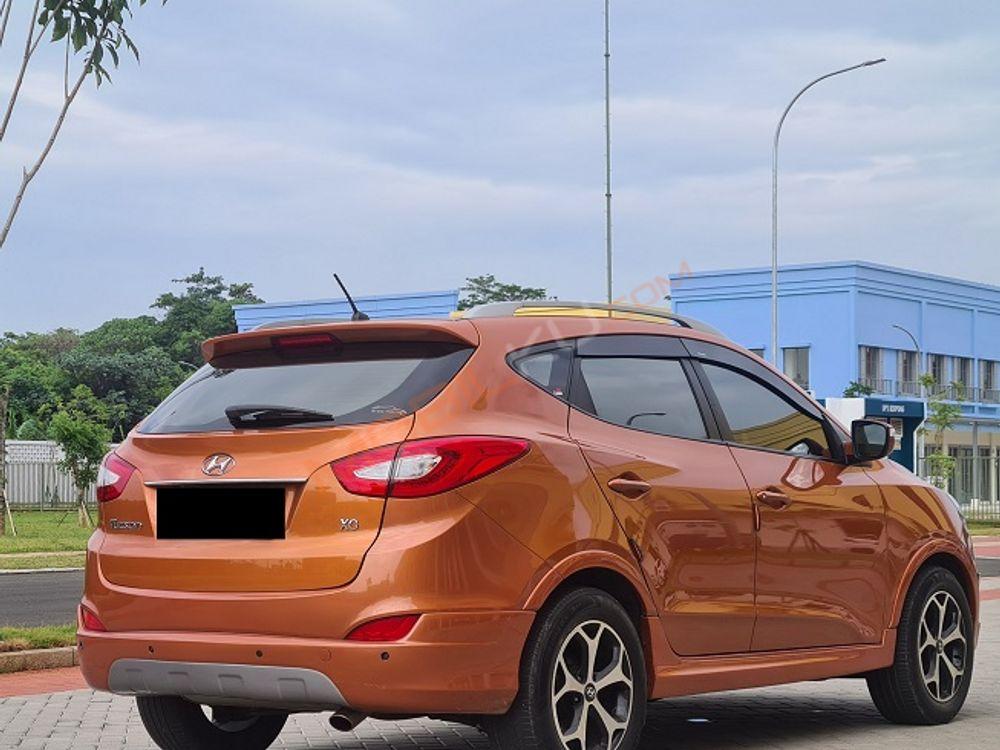 Mobil Hyundai Tucson 2014