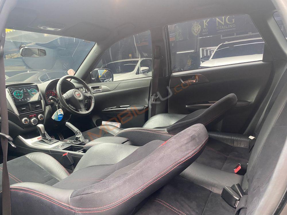 Mobil Subaru Impreza 2013