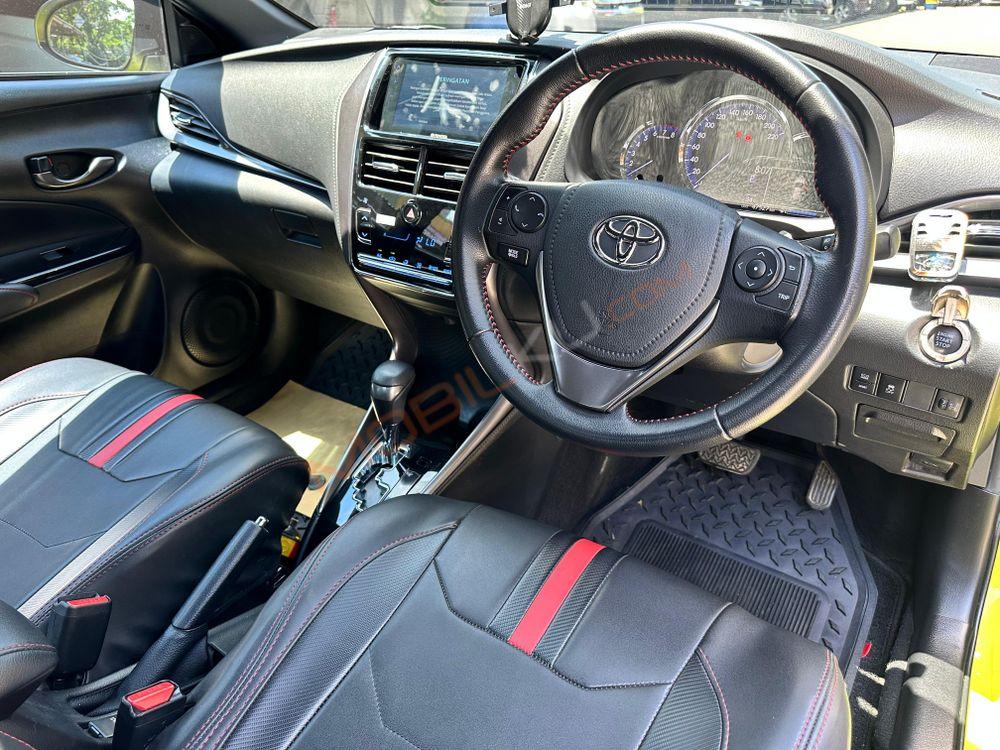 Mobil Toyota Yaris 2021