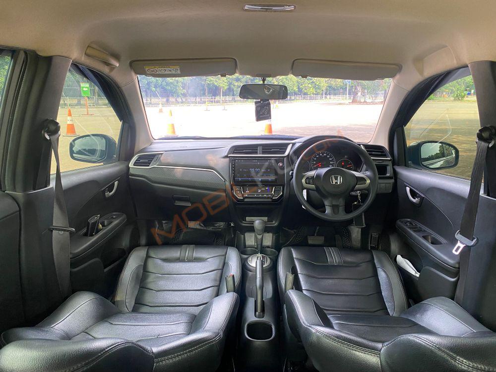 Mobil Honda Brio 2021