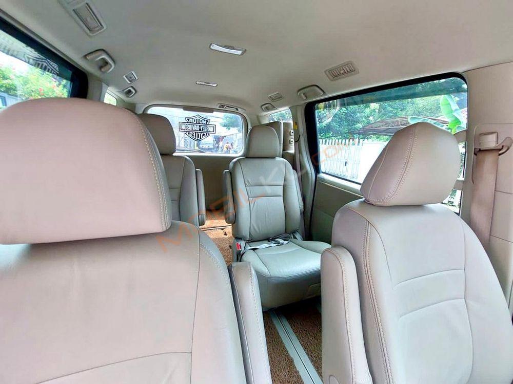 Mobil Toyota Nav1 2013