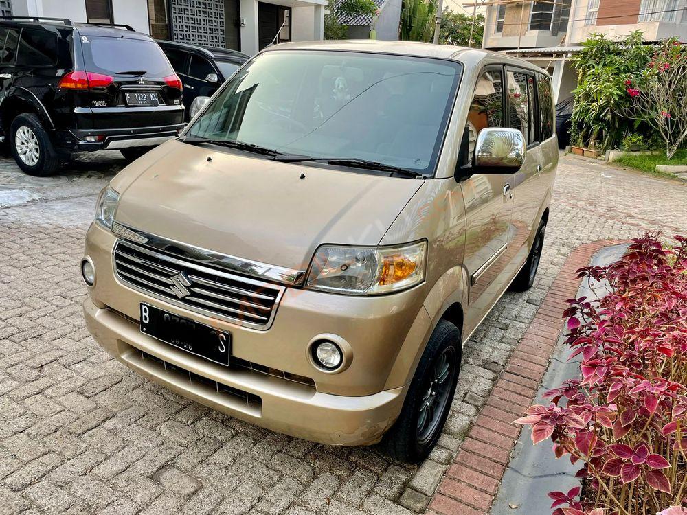 Mobil Suzuki APV 2006