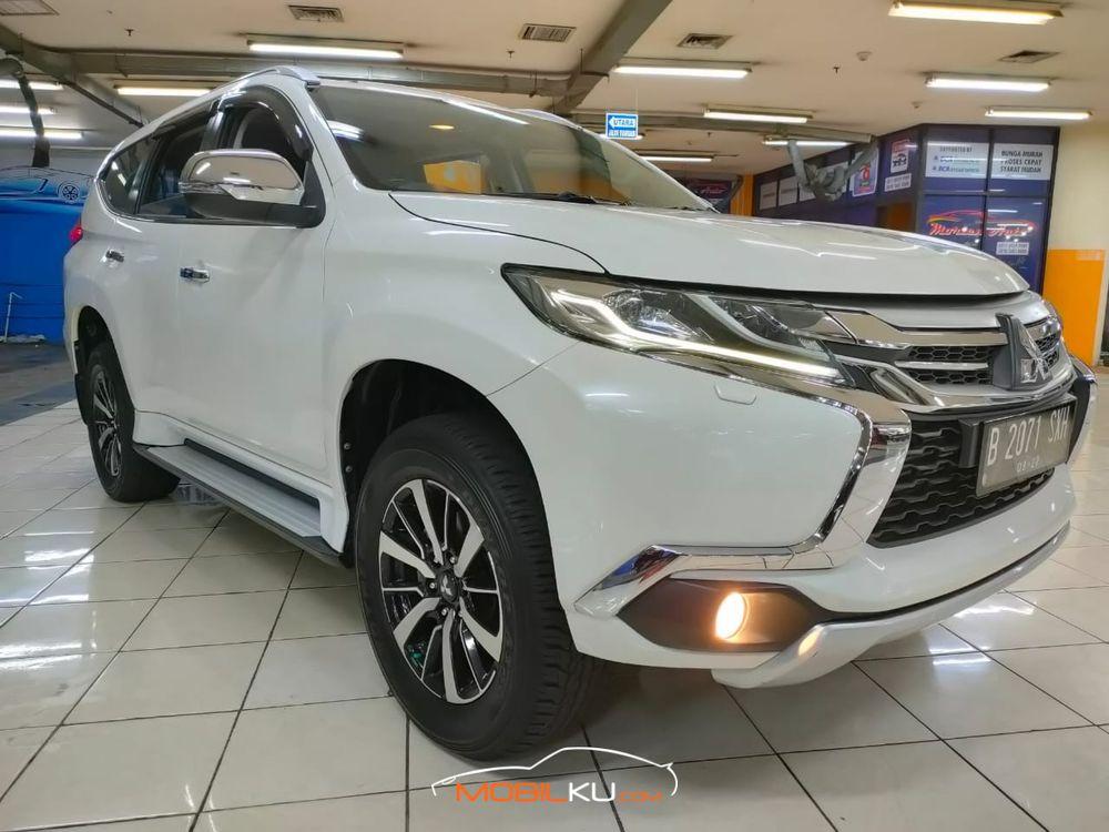Mobil Mitsubishi Pajero Sport 2017