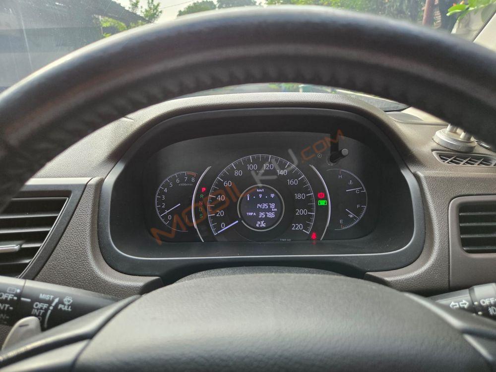 Mobil Honda HR-V 2013