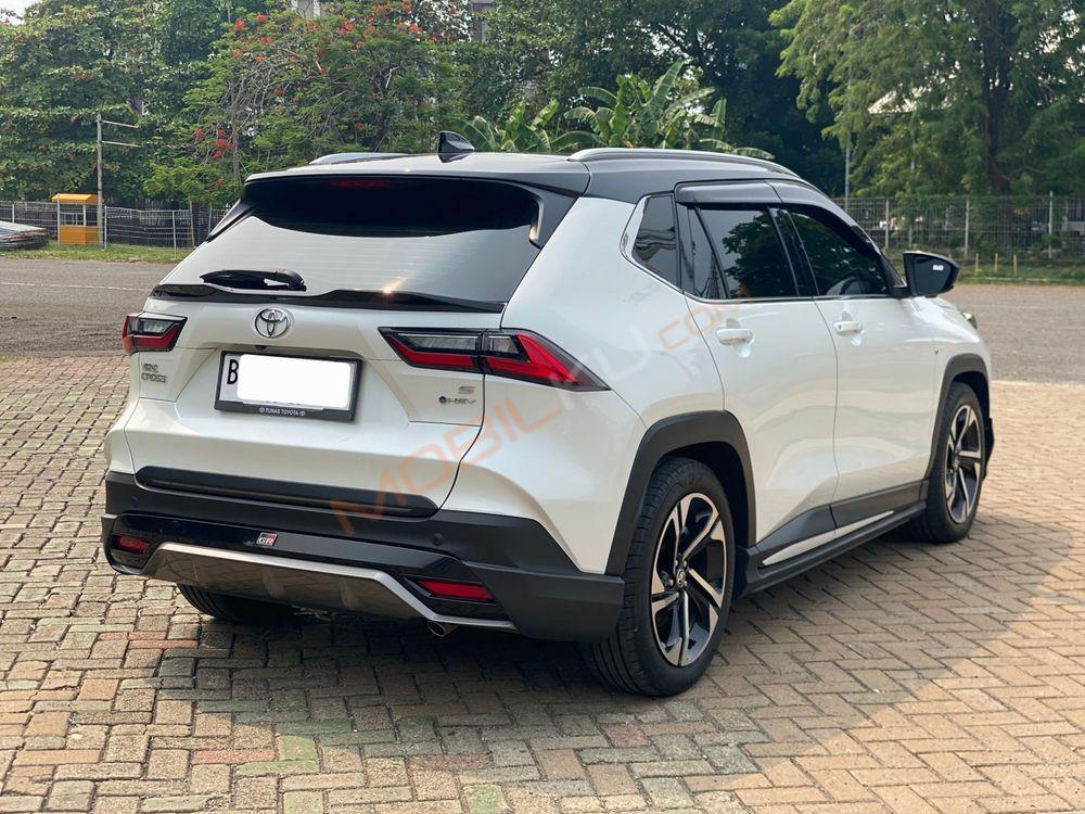 Mobil Toyota Yaris Cross 2023