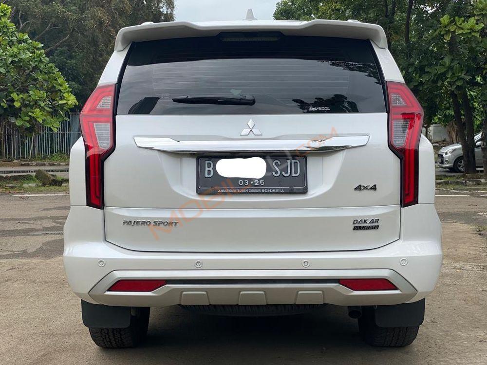 Mobil Mitsubishi Pajero Sport 2021