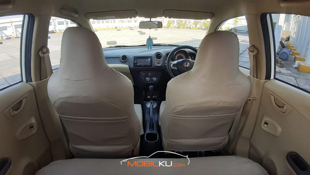 Mobil Honda Brio 2013