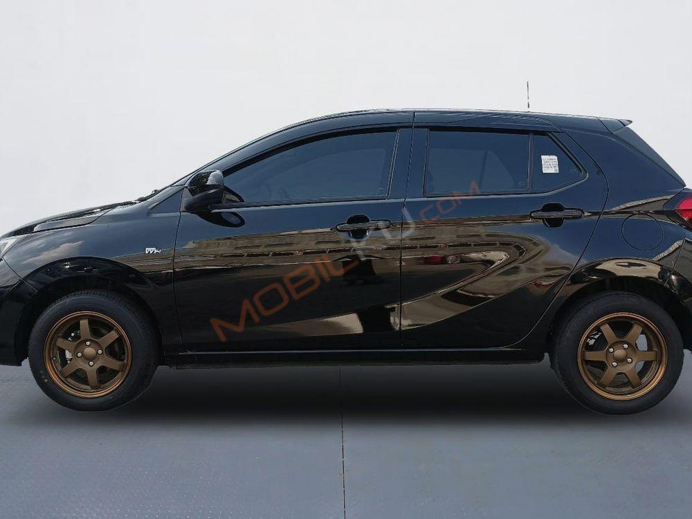 Mobil Toyota Agya 2023