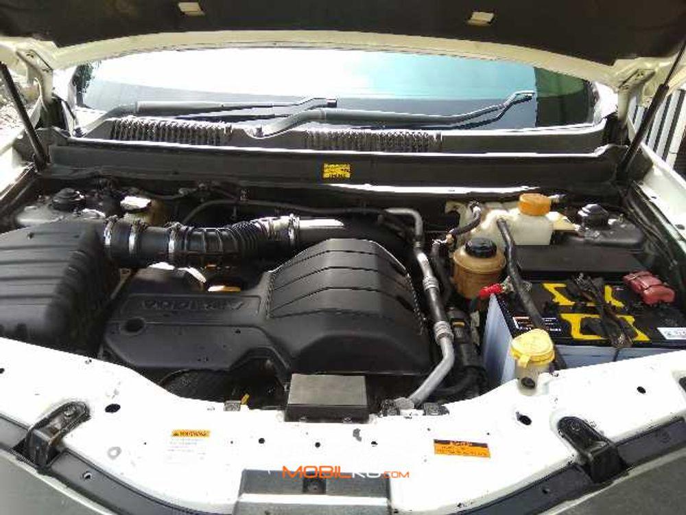 Mobil Chevrolet Captiva 2009