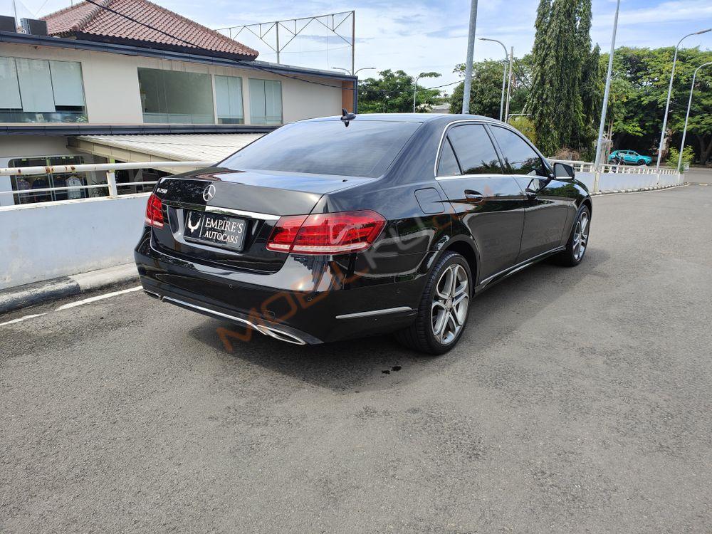 Mobil Mercedes-Benz E-Class 2016