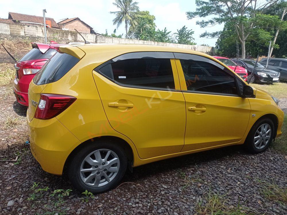 Mobil Honda Brio 2023
