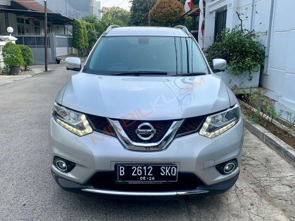 Mobil Nissan X-Trail 2016