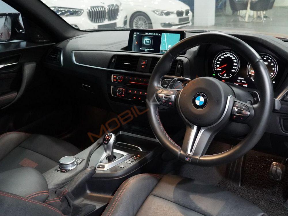 Mobil BMW 2 Series 2020