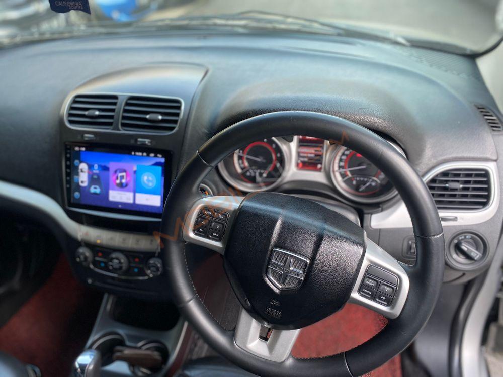 Mobil Dodge Journey 2014