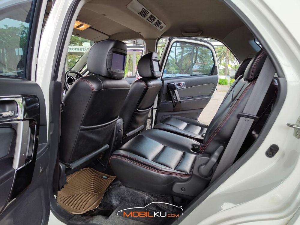 Mobil Daihatsu Terios 2016