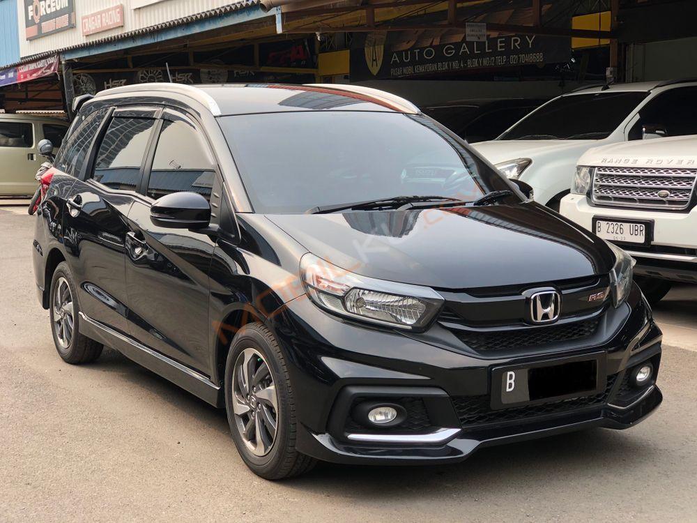 Mobil Honda Mobilio 2017