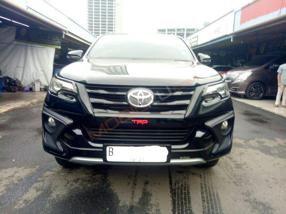 Mobil Toyota Fortuner 2017