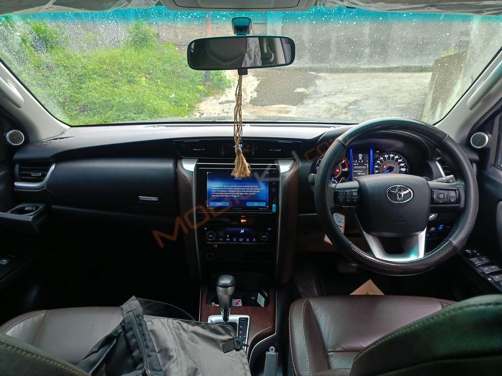 Mobil Toyota Fortuner 2016