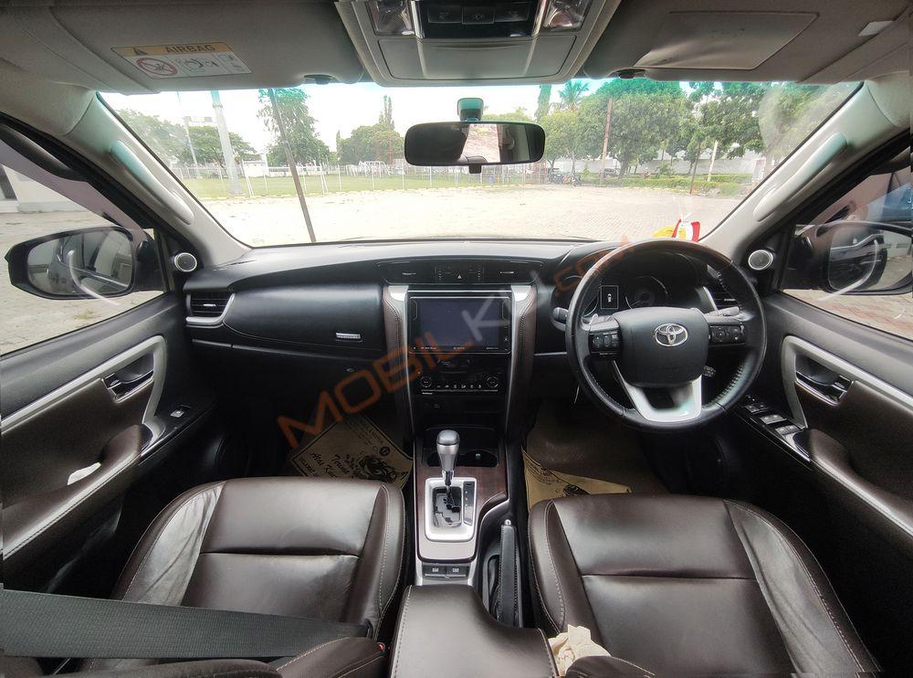 Mobil Toyota Fortuner 2020
