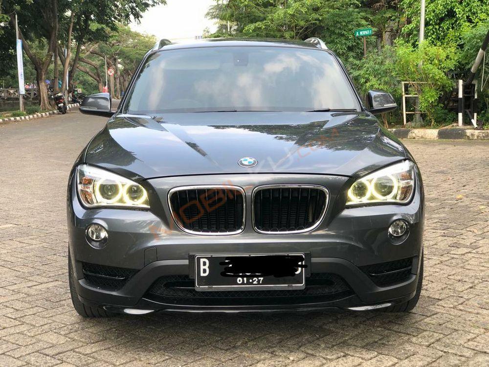 Mobil BMW X1 2015