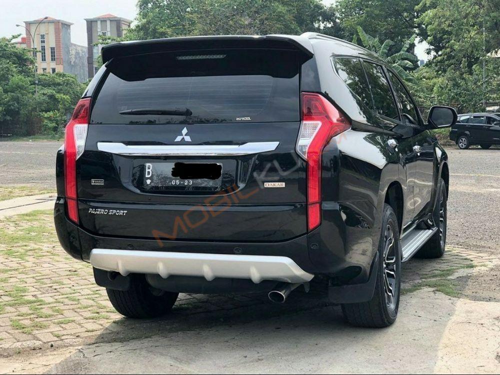 Mobil Mitsubishi Pajero Sport 2018