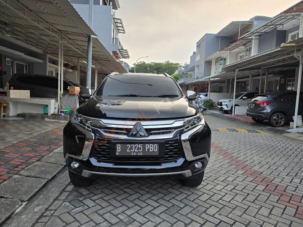 Mobil Mitsubishi Pajero Sport 2016