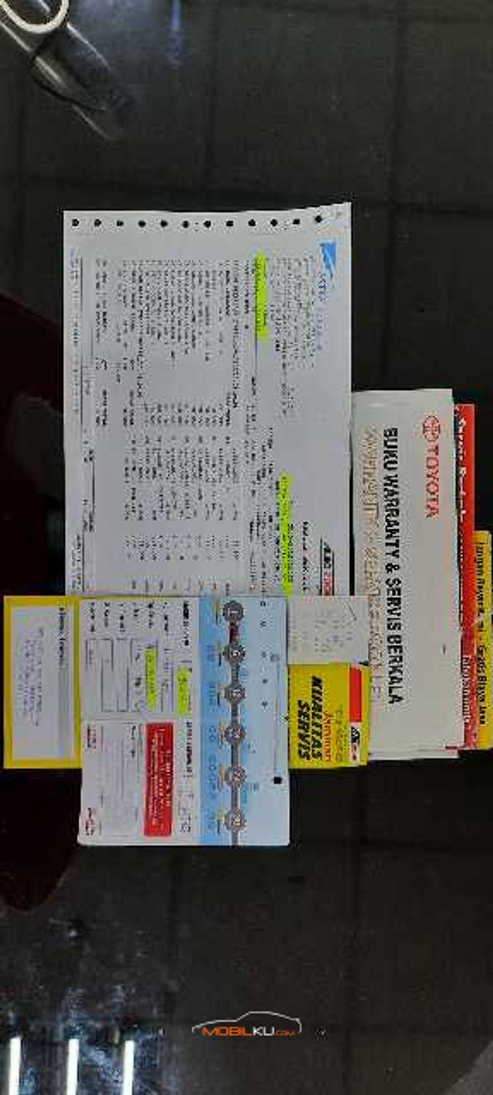 Mobil Toyota Nav1 2013