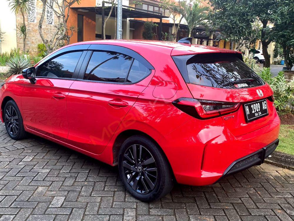 Mobil Honda Civic Hatchback 2021